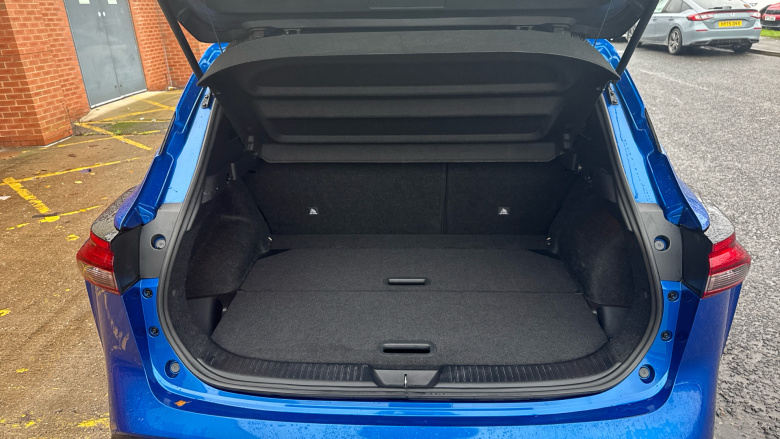 Nissan Qashqai 1.3 DiG-T MH N-Connecta 5dr Petrol Hatchback